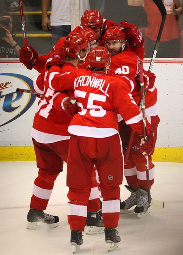 Niclas Kronwall, Henrik Zetterberg, Detroit Red Wings