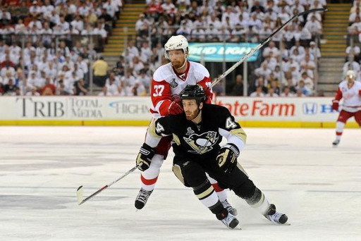 Brooks Orpik, Mikael Samuelsson