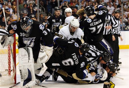 Antero Niittymaki, Kris Letang, Corey Foster