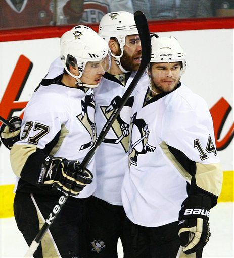 Sidney Crosby, Pascal Dupuis, Chris Kunitz