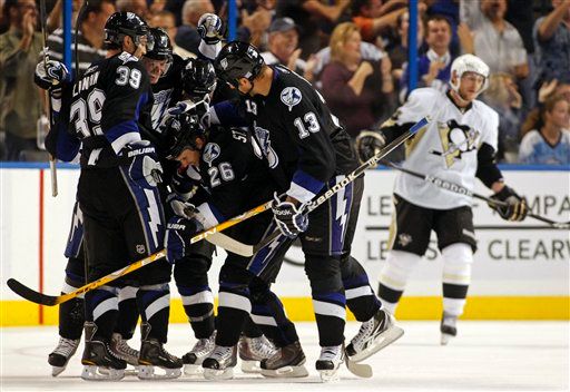 Matt Cooke, Steven Stamkos, Martin St. Louis, Pavel Kubina, Mike Lundin