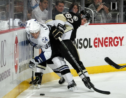 Sidney Crosby, Mike Lundin