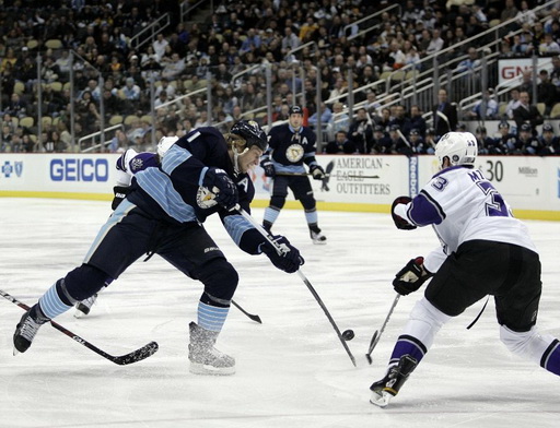 Jordan Staal, Willie Mitchell