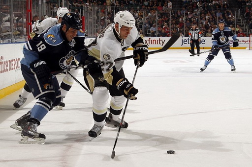 Marty Reasoner, Craig Adams