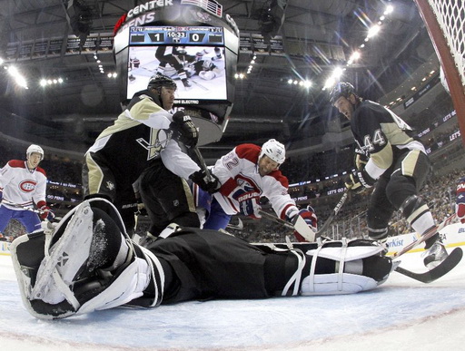 Travis Moen, Pascal Dupuis, Brooks Orpik, Marc-Andre Fleury