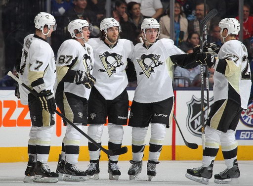 Paul Martin, Sidney Crosby, Kristopher Letang, Beau Bennett, Craig Adams