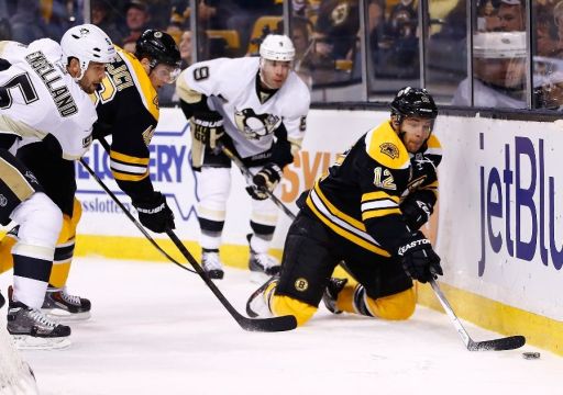 Deryk Engelland, David Krejčí, Jarome Iginla