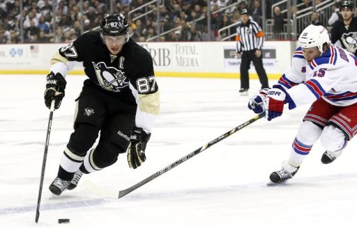 Sidney Crosby, Derek Dorsett