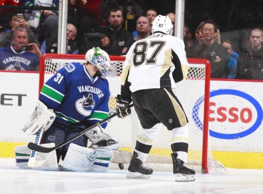 Eddie Lack, Sidney Crosby