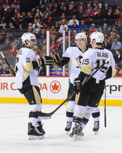 Matt Niskanen, Olli Maatta, Tanner Glass