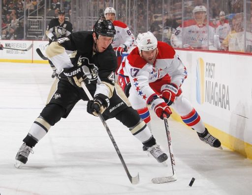 Rob Scuderi, Dustin Penner