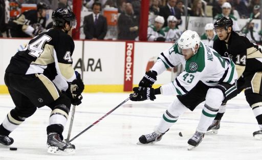 Brooks Orpik, Valeri Nichushkin, Chris Kunitz