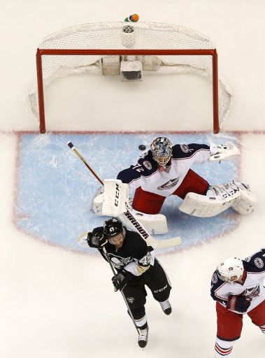 Brian Gibbons, Sergei Bobrovsky